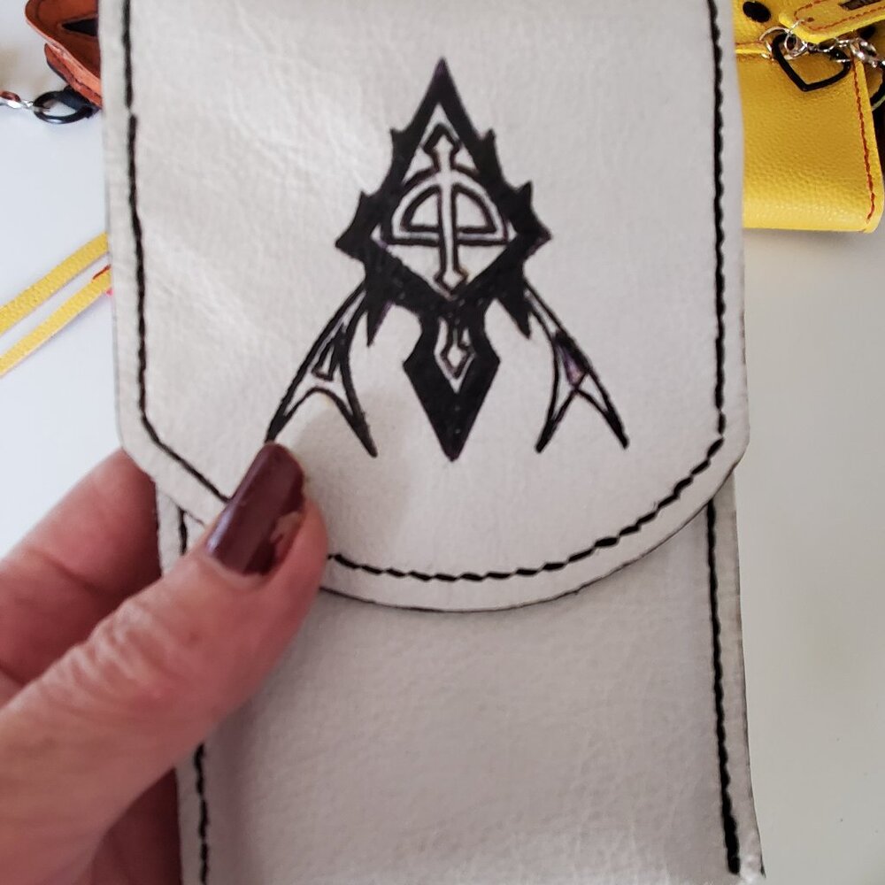 Women - Accessories - Handmade - 100% full grain leather 🔮✨